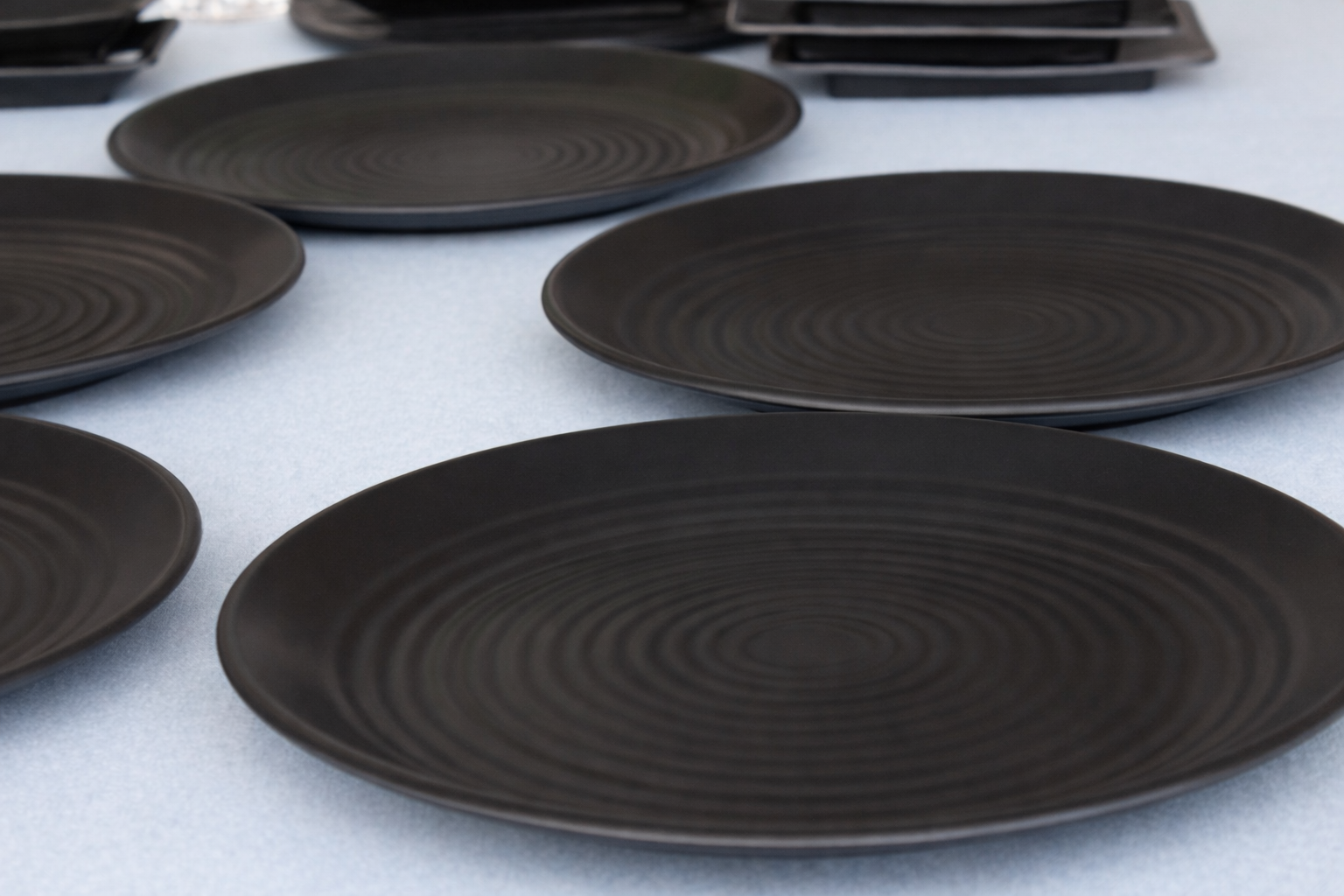 NOIR Melamine Plates